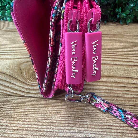 Vera Bradley RFID Wallet in "Sunburst Floral" Pattern Womens Gift - Picture 8 of 9